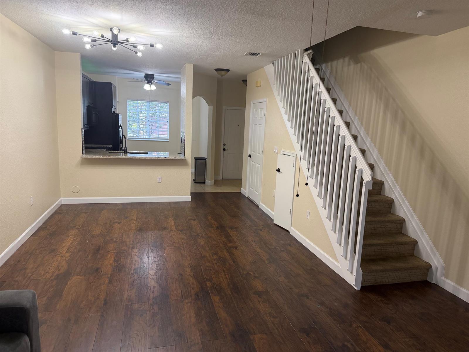 8839 S Isles Circle, Tamarac FL 33321 photo 5