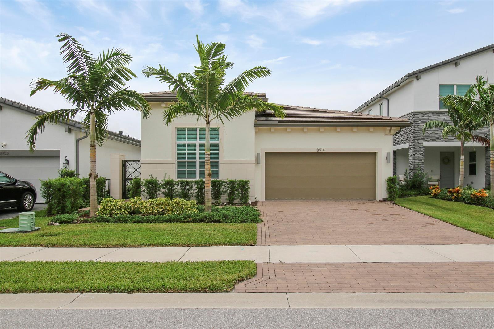 8914 Kingsmoor Way, Lake Worth FL 33467 photo 4
