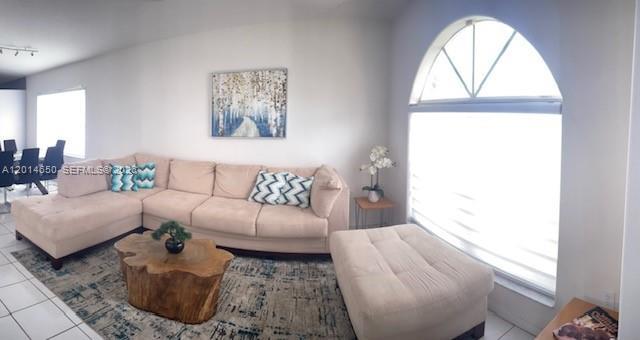 16654 SW 103rd Ln, Miami FL 33196 photo 2