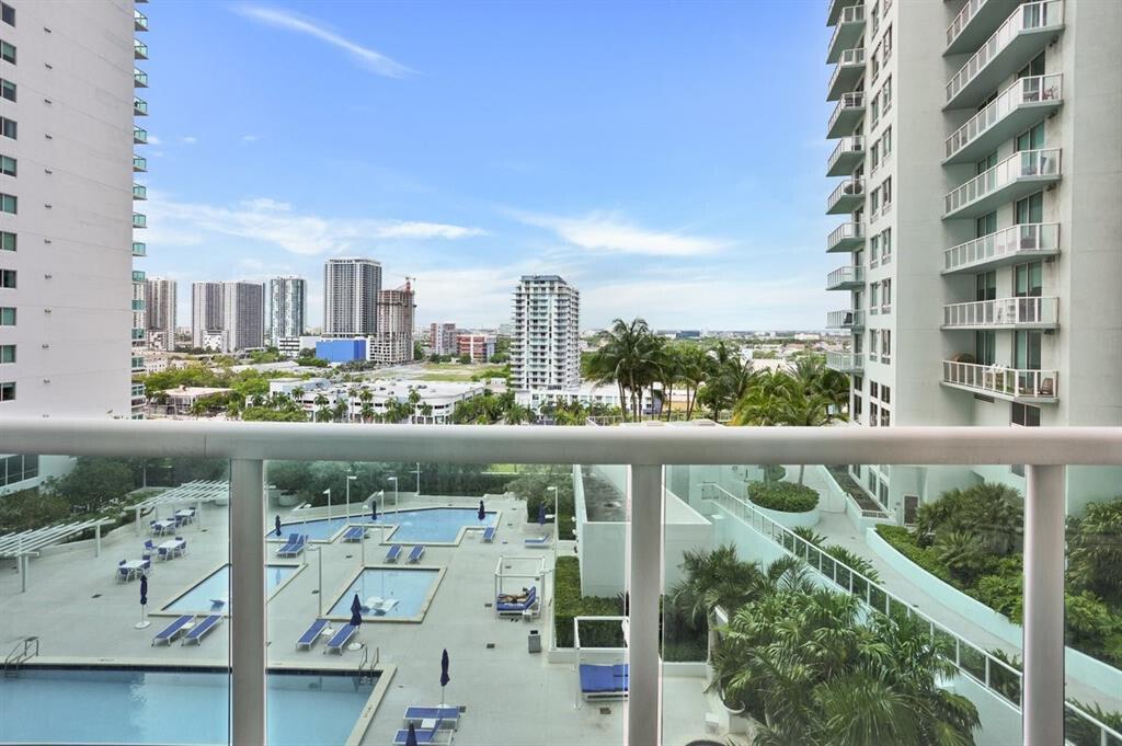 1800 N Bayshore Drive # 1610, Miami FL 33132