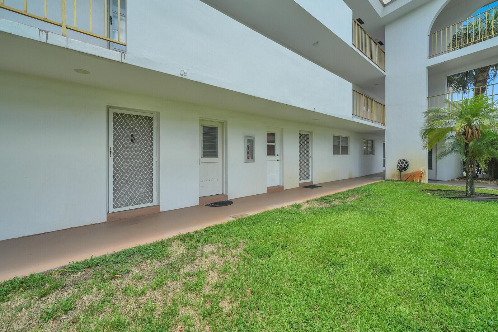 5501 NW 2nd Avenue # 111, Boca Raton FL 33487 photo 2