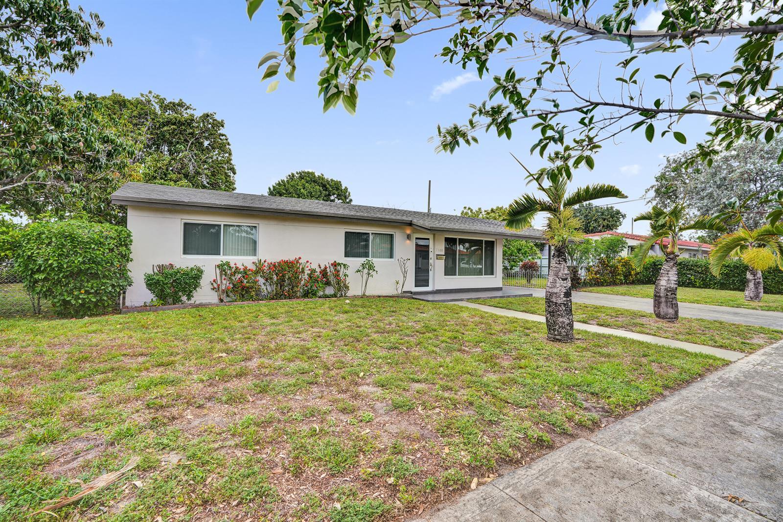 7200 W 14th Avenue, Hialeah FL 33014 photo 3