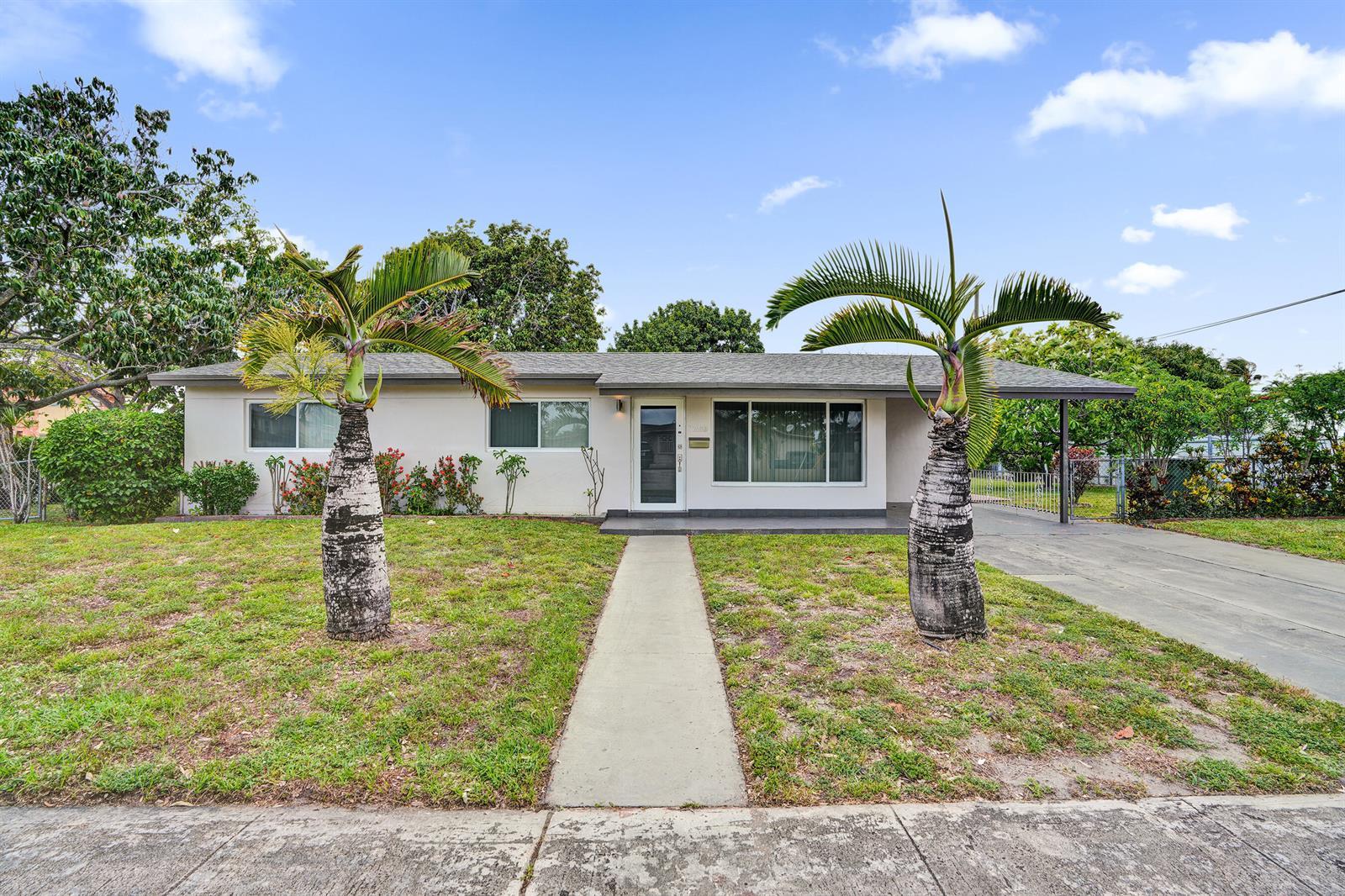 7200 W 14th Avenue, Hialeah FL 33014