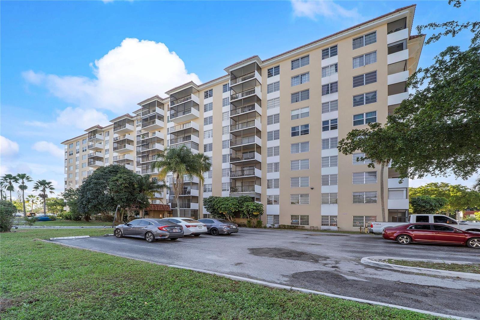 4174 Inverrary Drive # 1002, Lauderhill FL 33319 photo 2