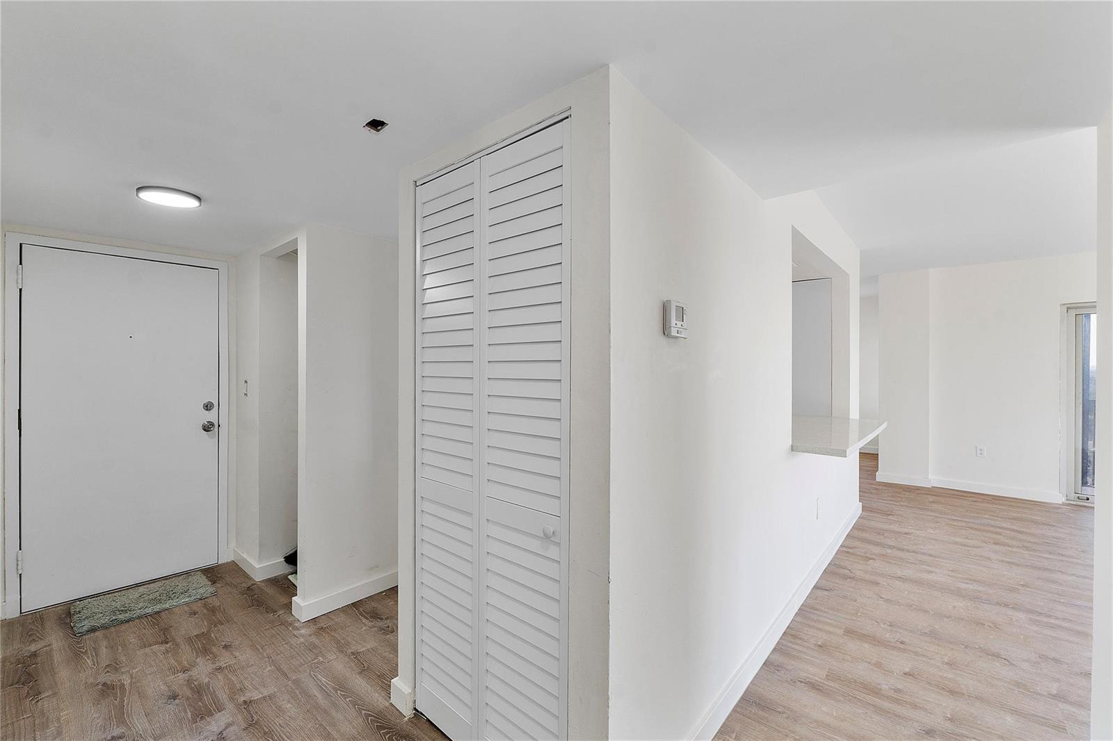4174 Inverrary Drive # 1002, Lauderhill FL 33319 photo 4