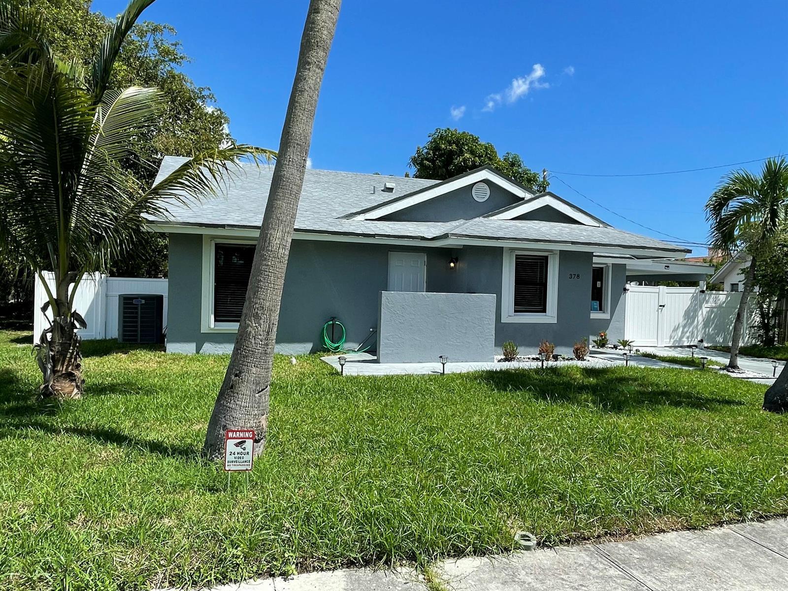 378 NW 2nd Way, Deerfield Beach FL 33441 photo 2