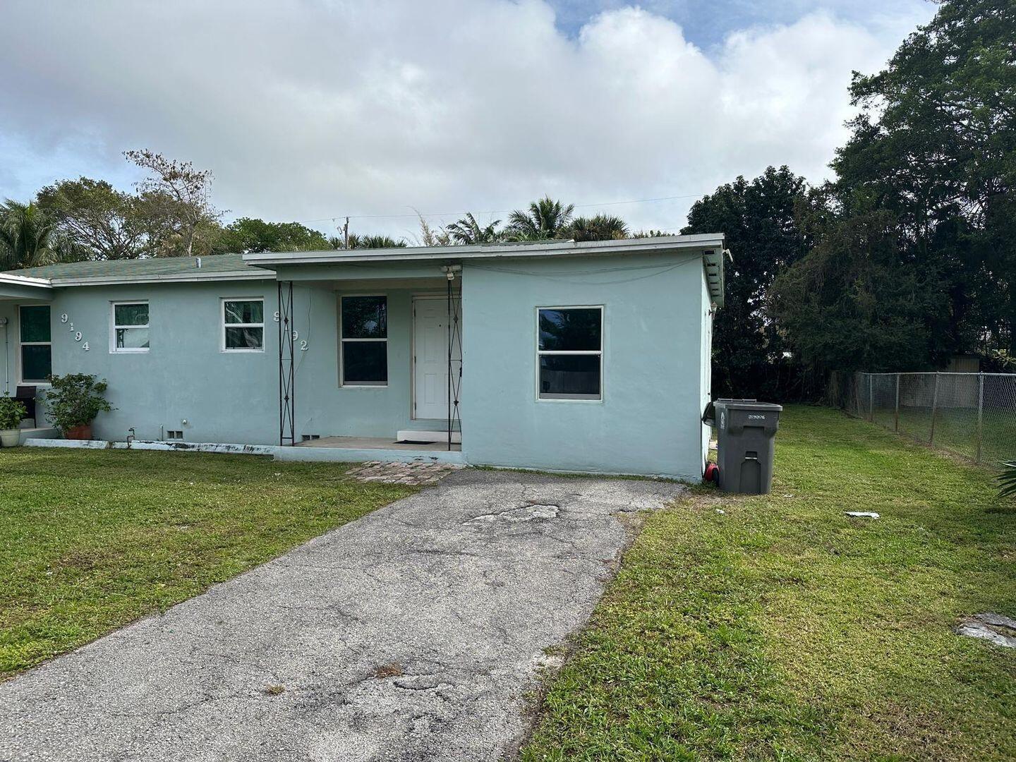 9192 Sunrise Drive, West Palm Beach FL 33403