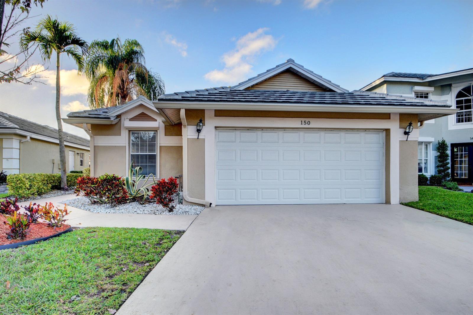 150 Harbor Lake Circle, FL 33413