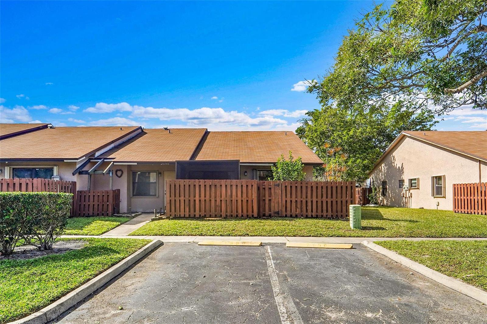 2698 N Nob Hill Road, Sunrise FL 33322