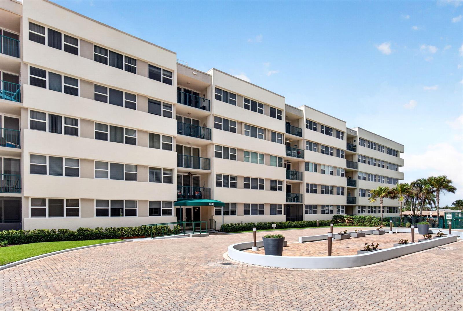 1236 Hillsboro Mile # 406, Hillsboro Beach FL 33062 photo 2