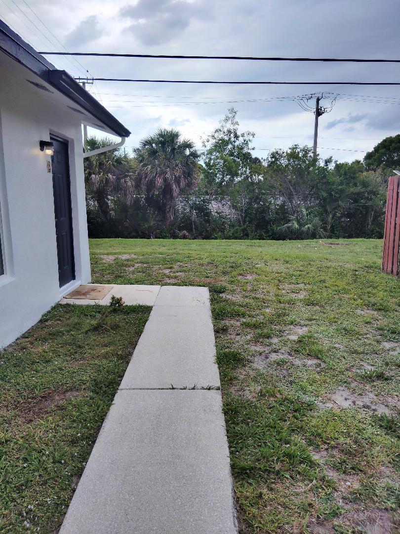 614 Holly Drive # 2, Palm Beach Gardens FL 33410 photo 5