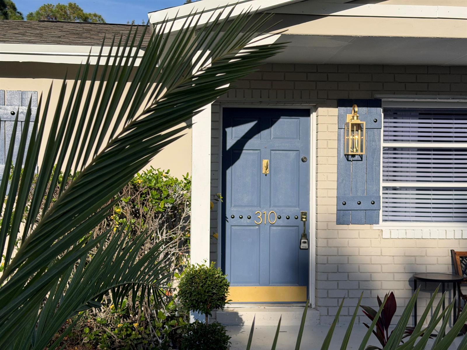 310 SW 20th Ave Avenue SW, Vero Beach FL 32962 photo 3