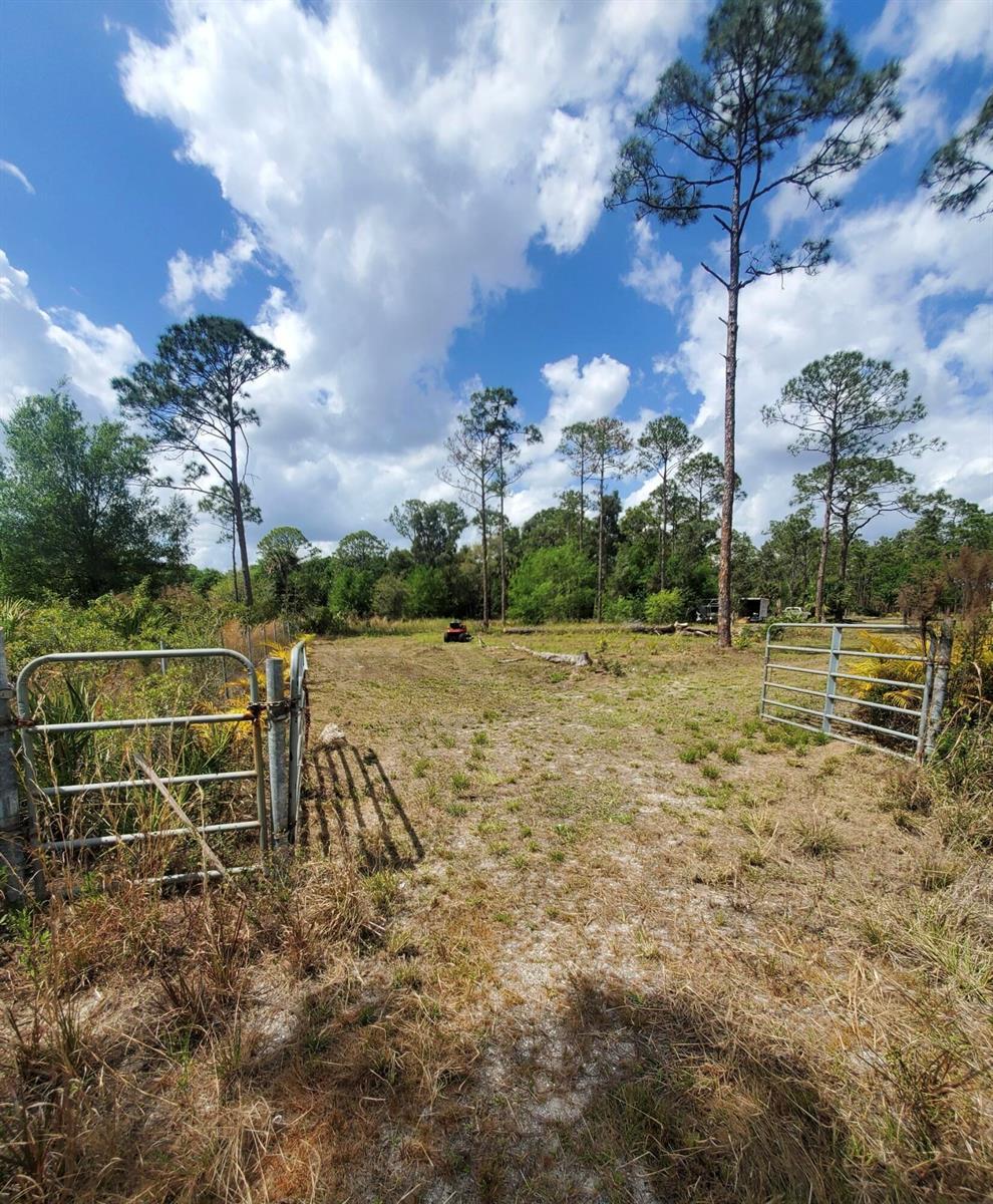 4450 Pioneer 9th Street, Clewiston FL 33440 photo 3