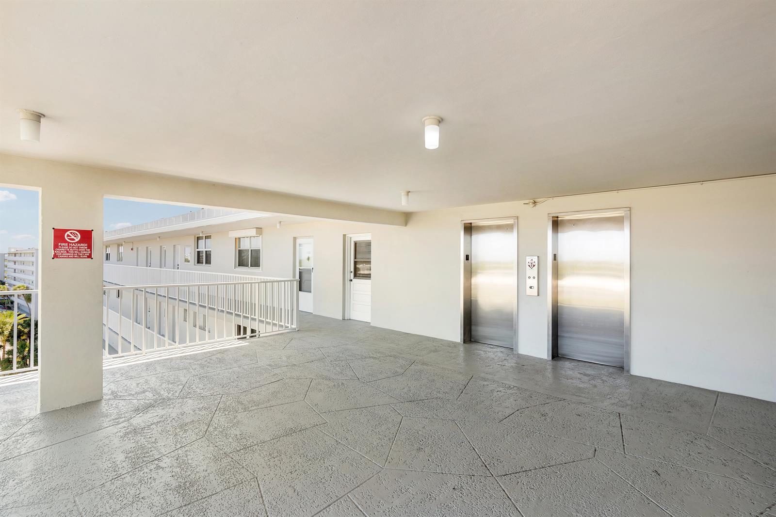 6161 NW 2nd Ave. # r, Boca Raton FL 33487 photo 2