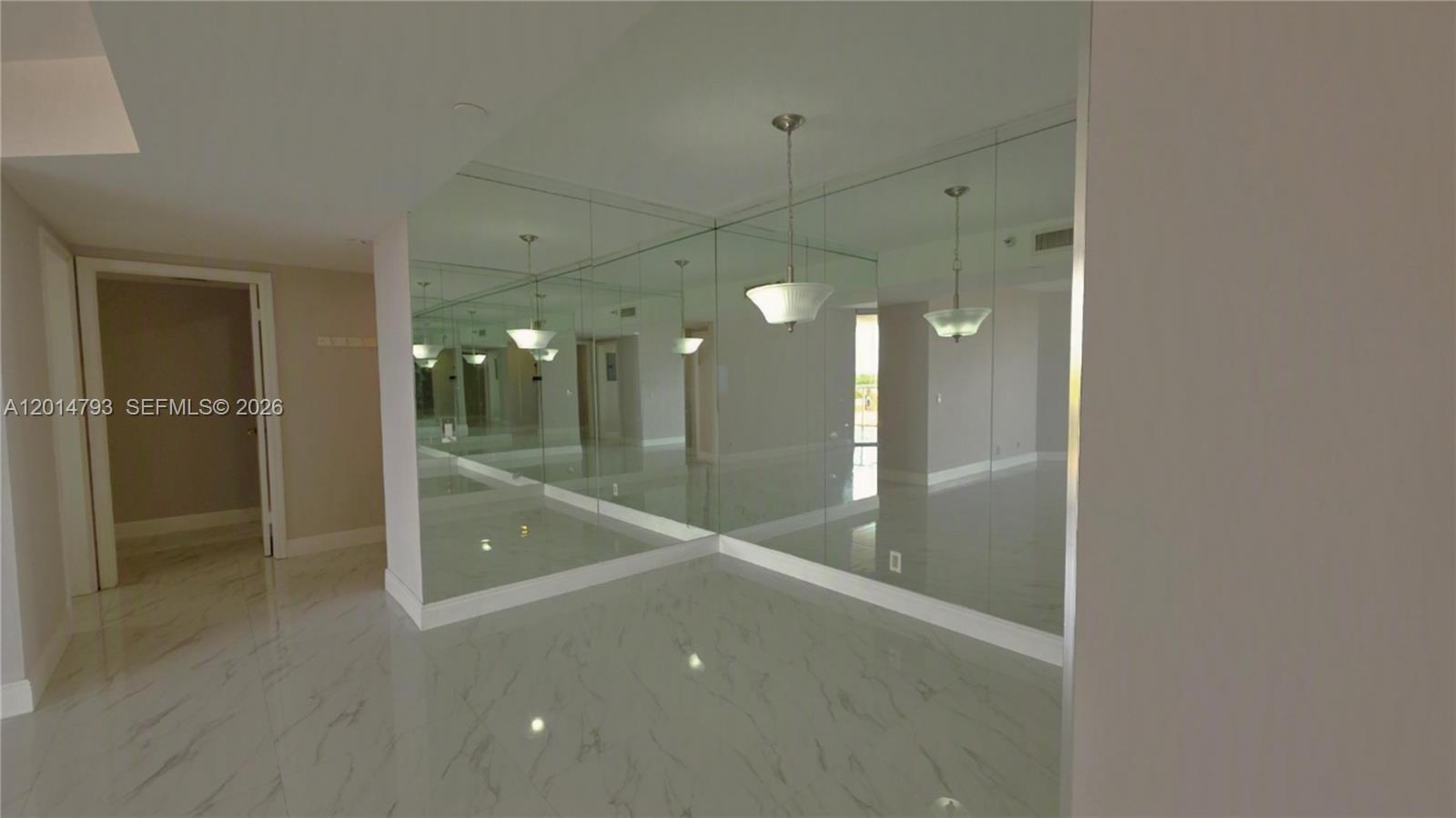 3610 Yacht Club Dr # 615, Aventura FL 33180 photo 3