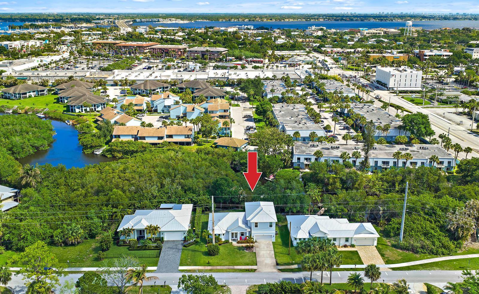 228 SW Indian Groves Drive, Stuart FL 34994 photo 4
