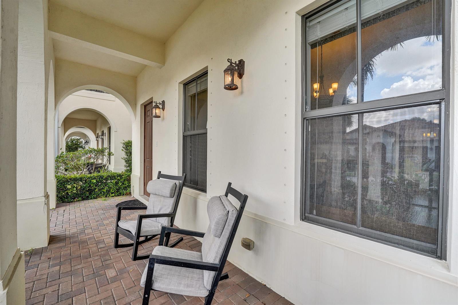 3946 NW 84th Way, Cooper City FL 33024 photo 3