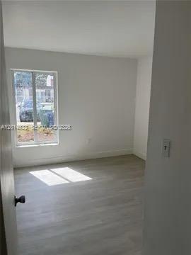 20922 NW 39th Ave, Miami Gardens FL 33055 photo 5