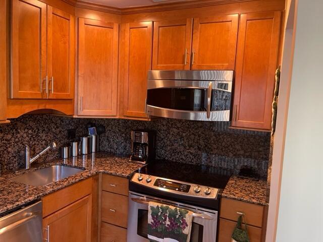 22 Colonial Club Drive # 103, Boynton Beach FL 33435 photo 3