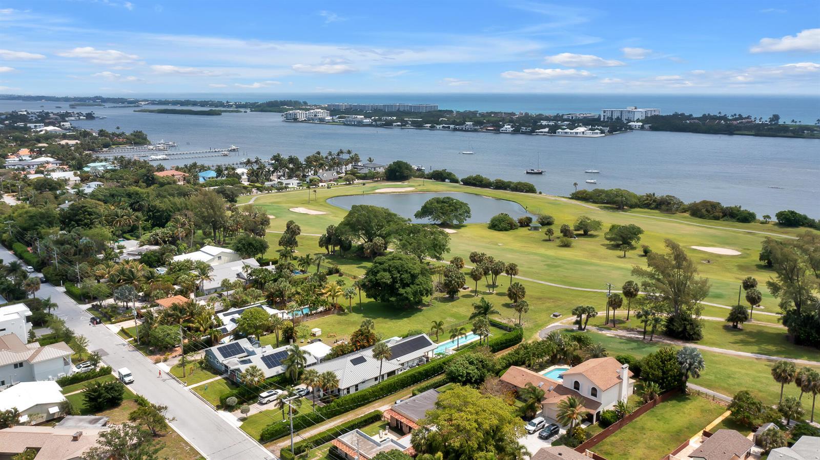 1408 N Lakeside Drive, FL 33460 photo 2