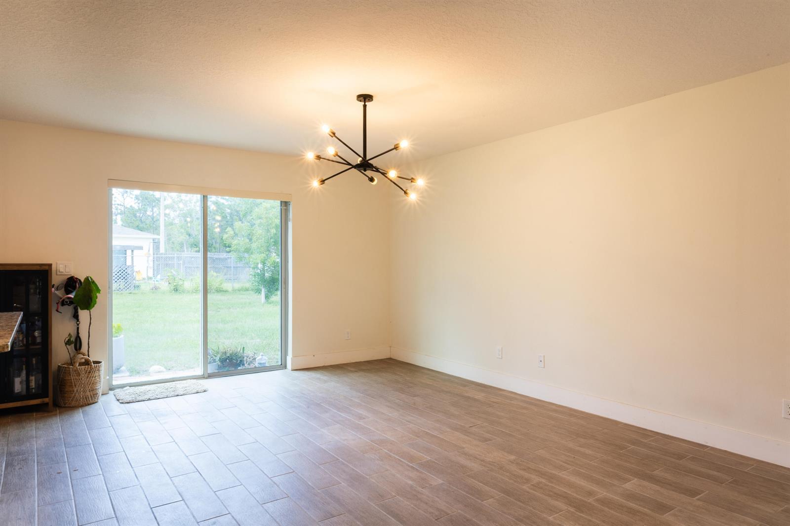 2581 SE Dogwood Avenue, Port St. Lucie FL 34952 photo 5