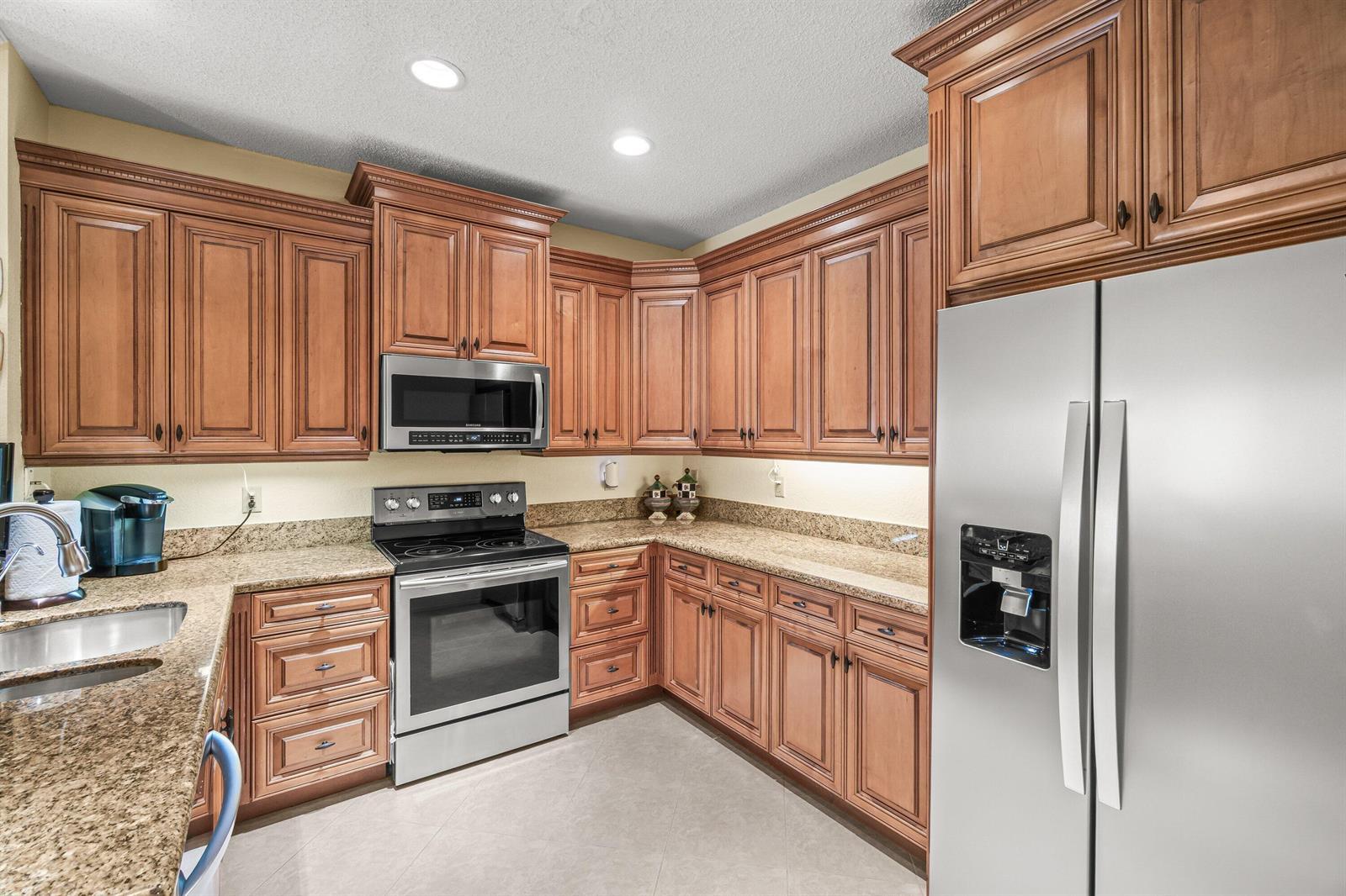 6229 Graycliff Drive # D, Boca Raton FL 33496 photo 2