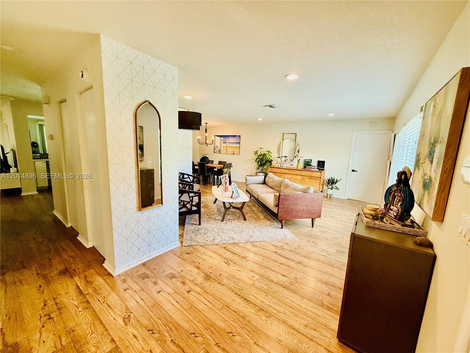 2411 NW 31st St, Boca Raton FL 33431 photo 4
