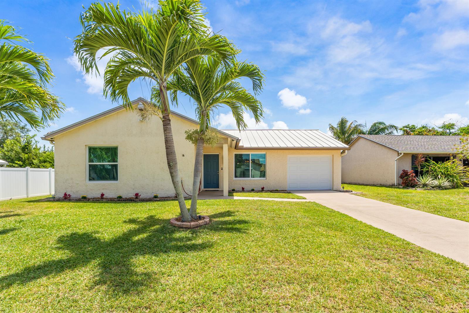 105 Banyan Circle, Jupiter FL 33458
