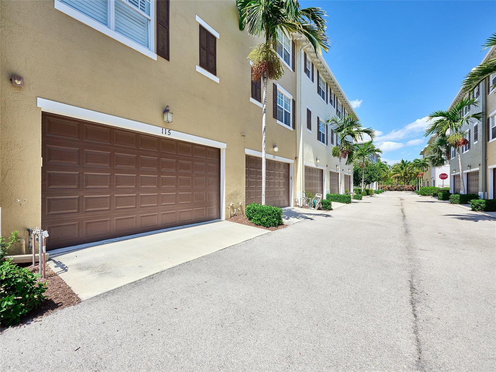 115 E Coda Circle # 115, Delray Beach FL 33444 photo 2
