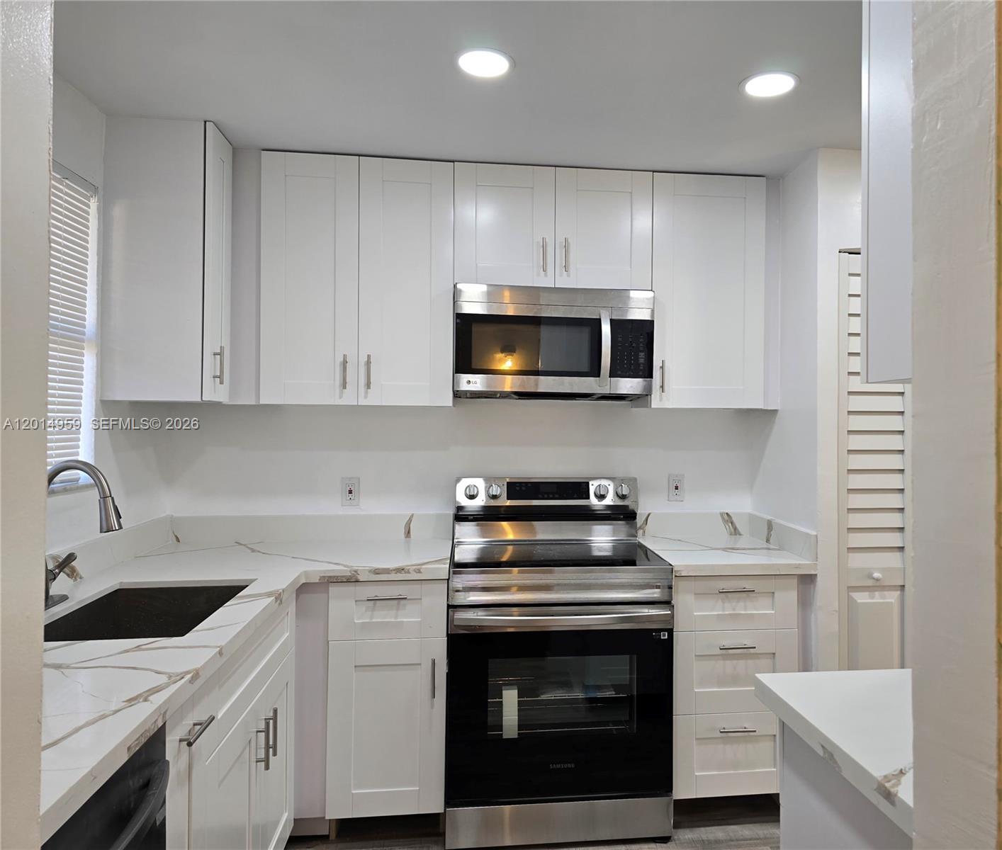 11477 NW 39th Ct # 1, Coral Springs FL 33065
