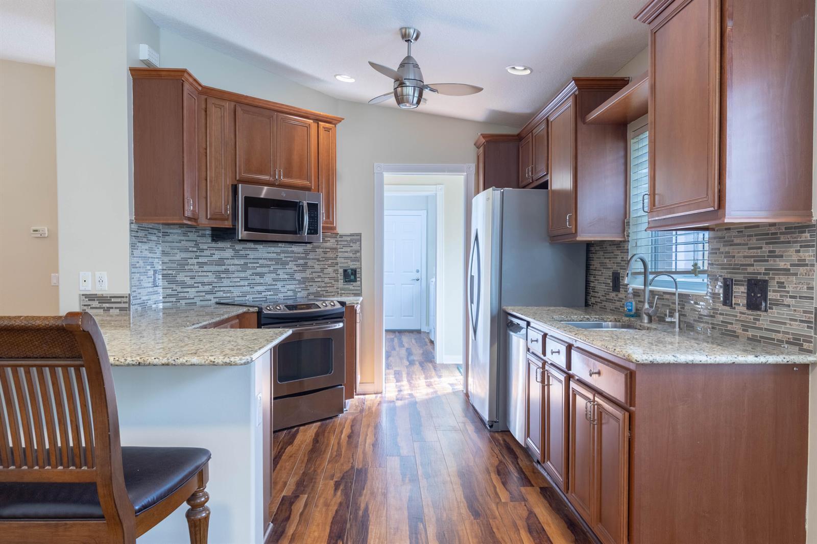5009 Corsica Square, Vero Beach FL 32967 photo 5