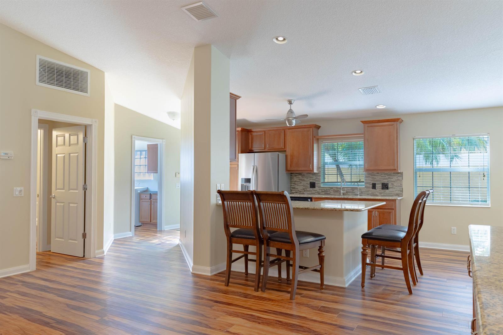 5009 Corsica Square, Vero Beach FL 32967 photo 4