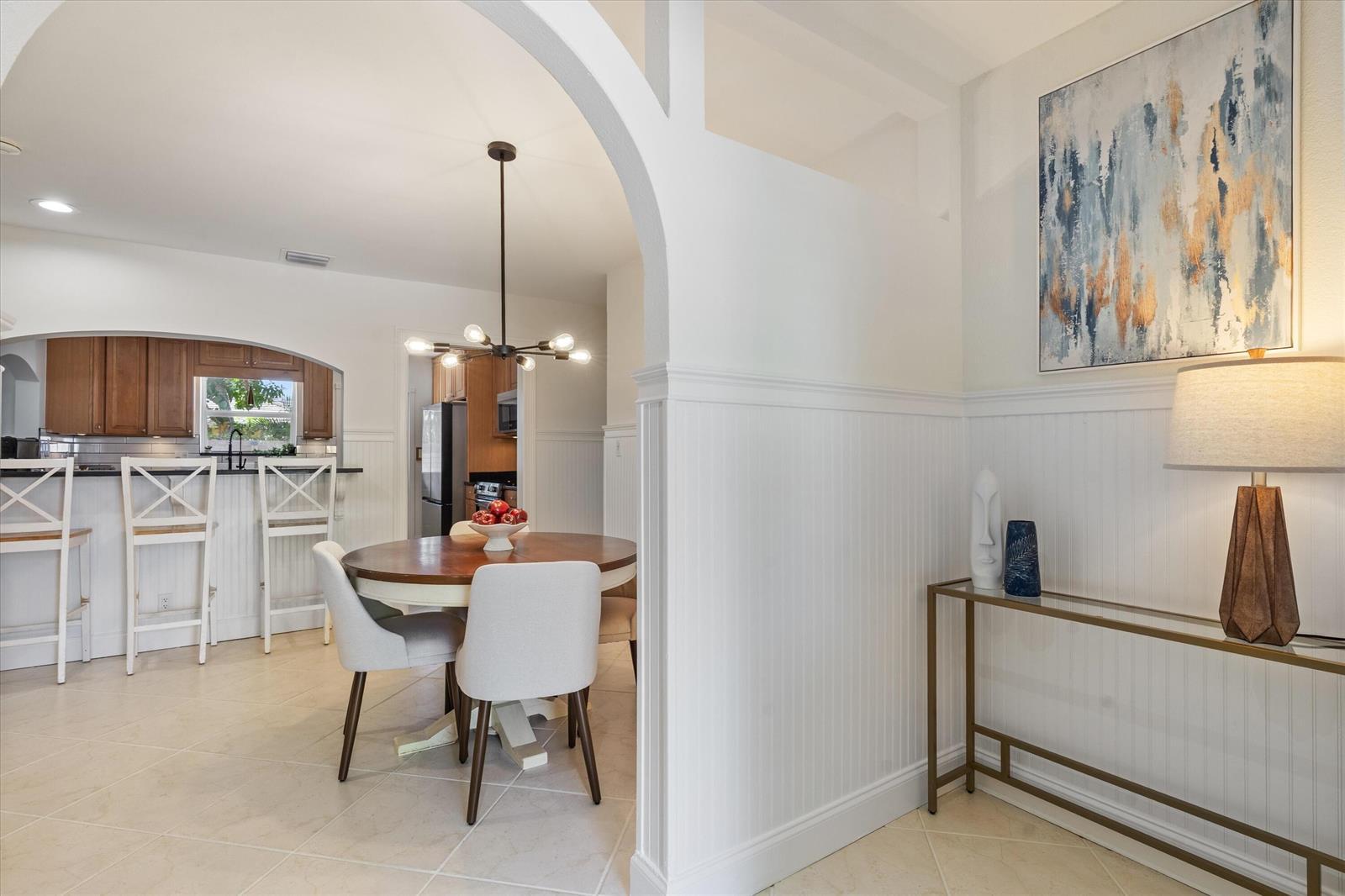 232 NW 10th Court, Boca Raton FL 33486 photo 4