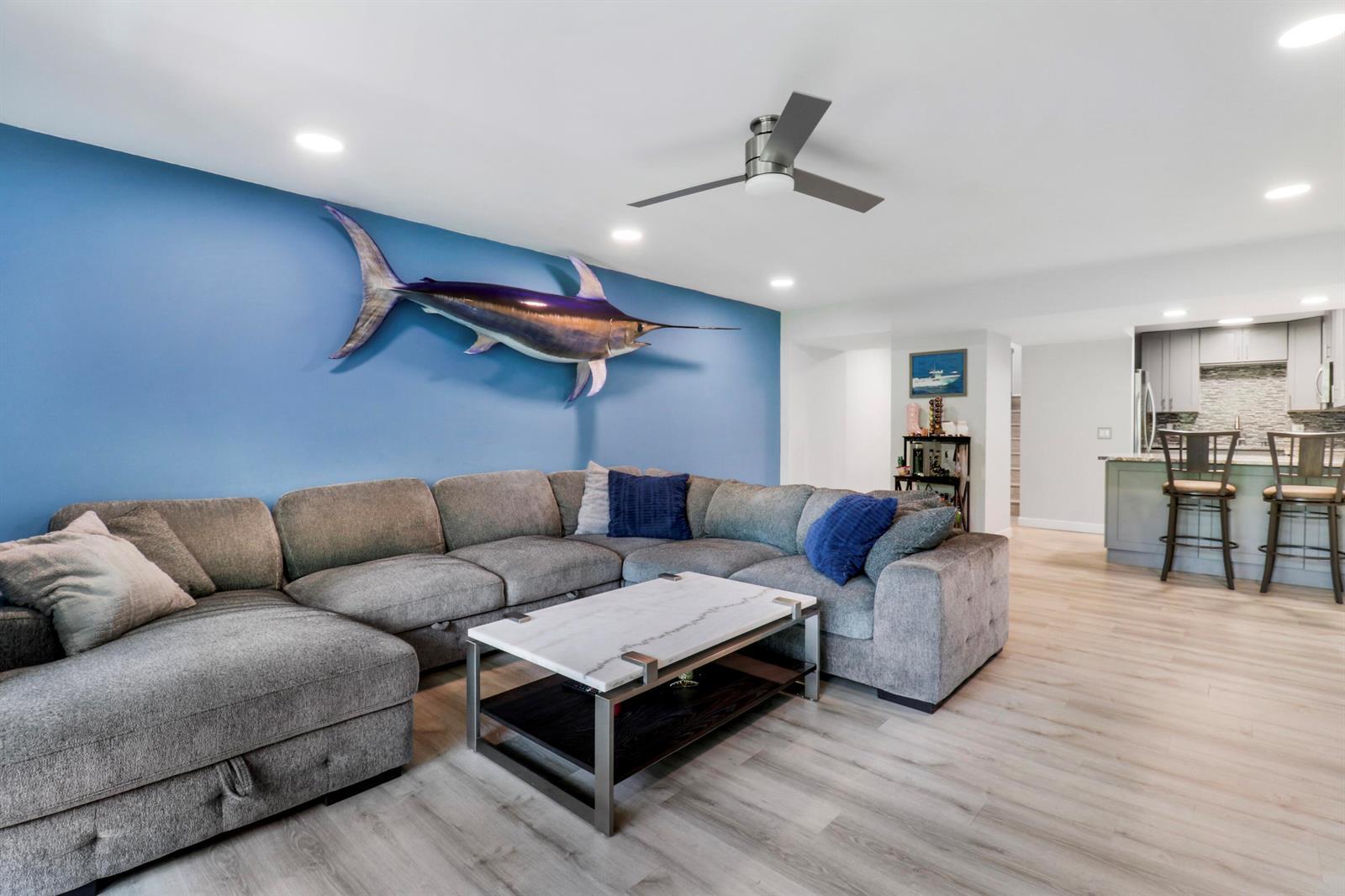 384 Golfview Road # D, North Palm Beach FL 33408 photo 5