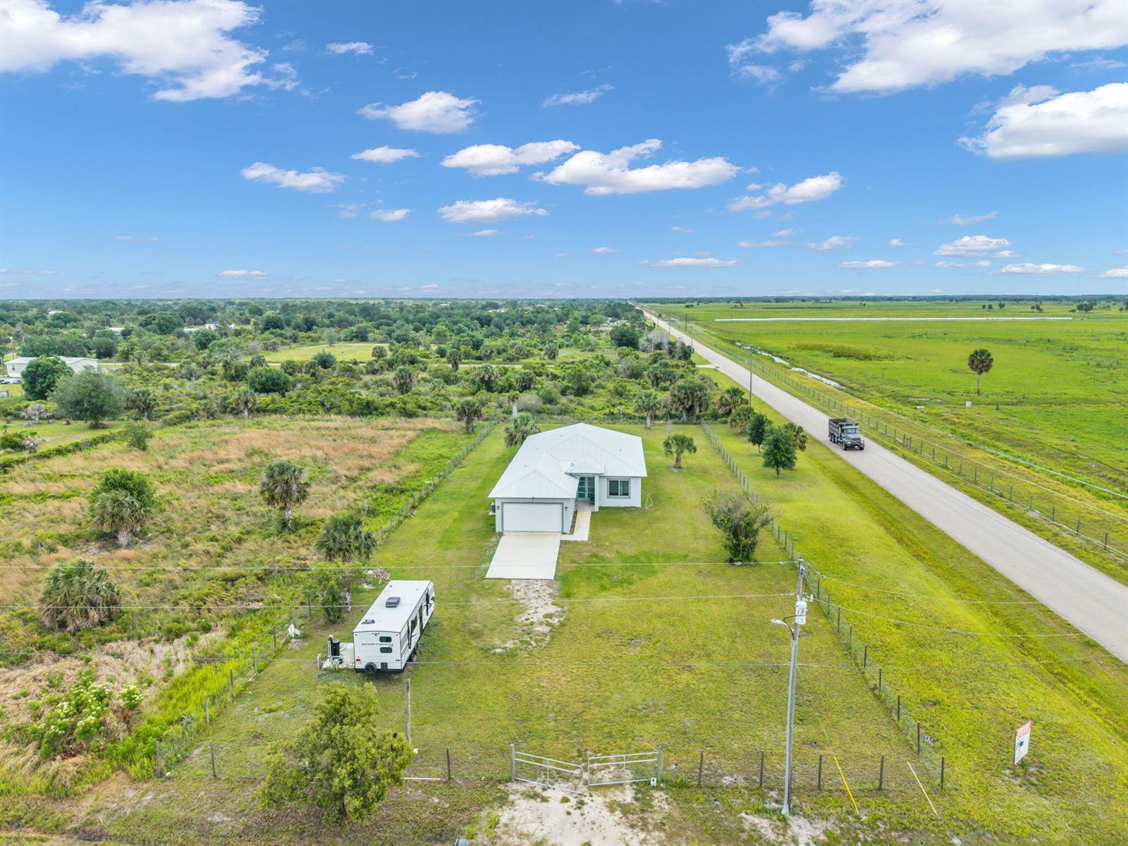 14411 NW 266th Street, Okeechobee FL 34972