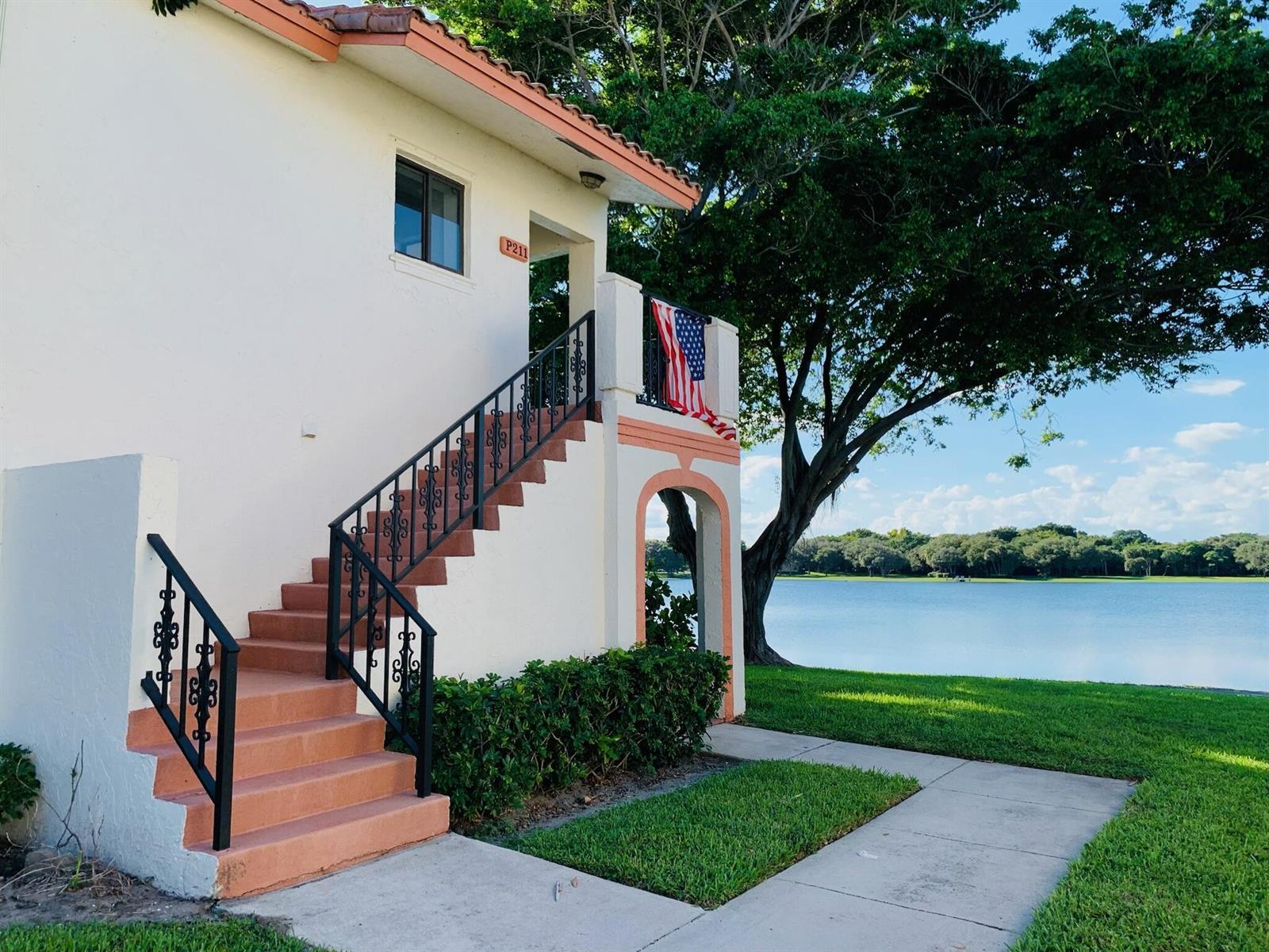 330 Palmwood Place # P211, Boca Raton FL 33431