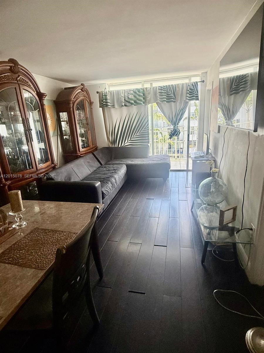 488 NW 165th St Rd # 512, Miami FL 33169 photo 4