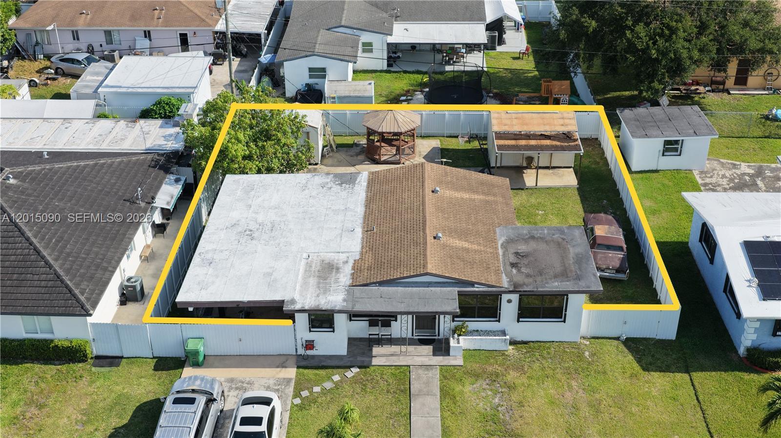 10955 SW 217th Ter, Miami FL 33170 photo 2