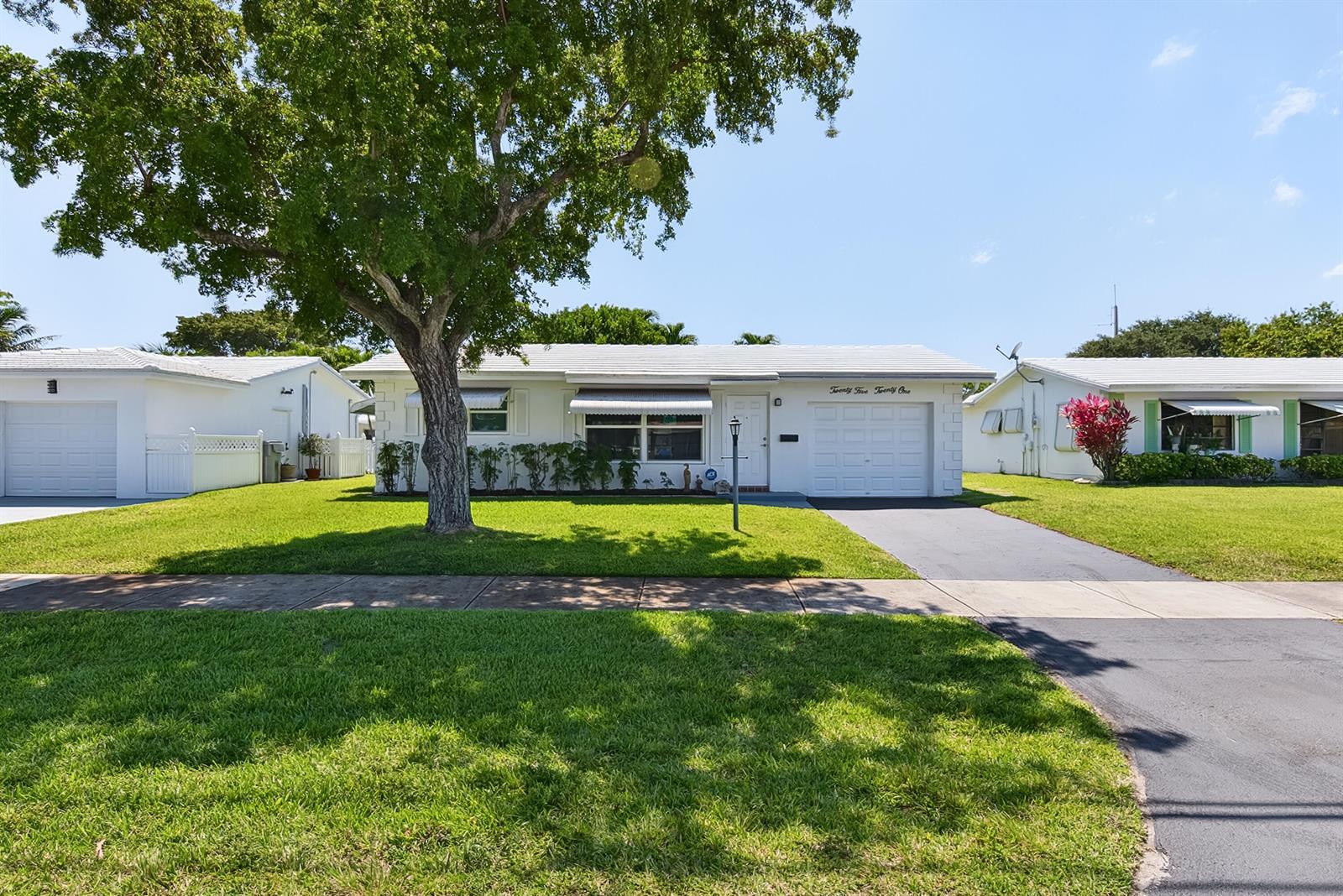 2521 N Cypress Road, Pompano Beach FL 33064 photo 4