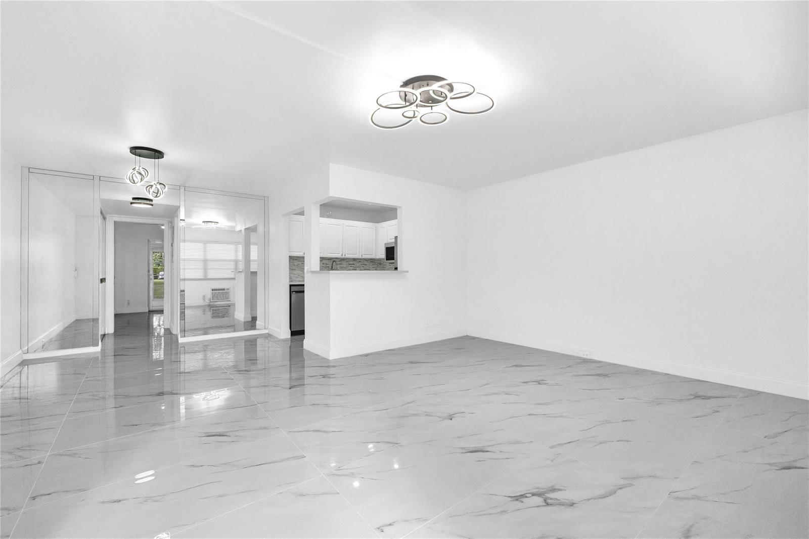 242 Tilford L # L, Deerfield Beach FL 33442 photo 4