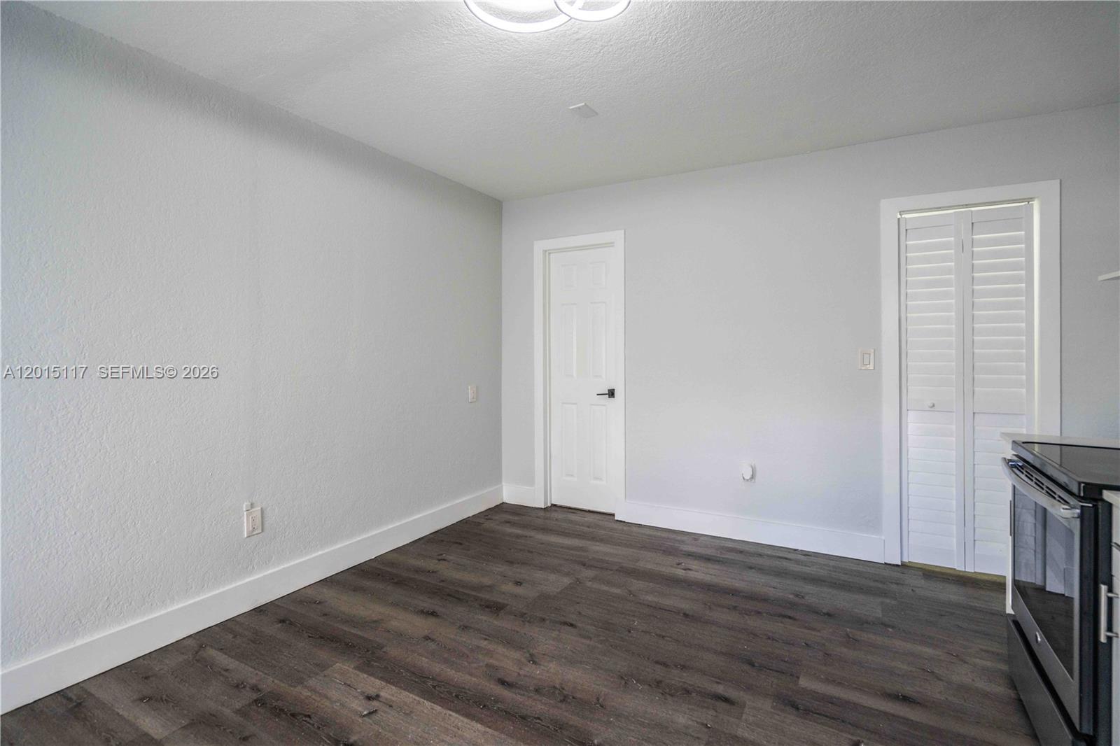1940 Biarritz Dr # 24, Miami Beach FL 33141 photo 3