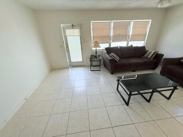 128 Upminster F Crescent, Deerfield Beach FL 33442 photo 2
