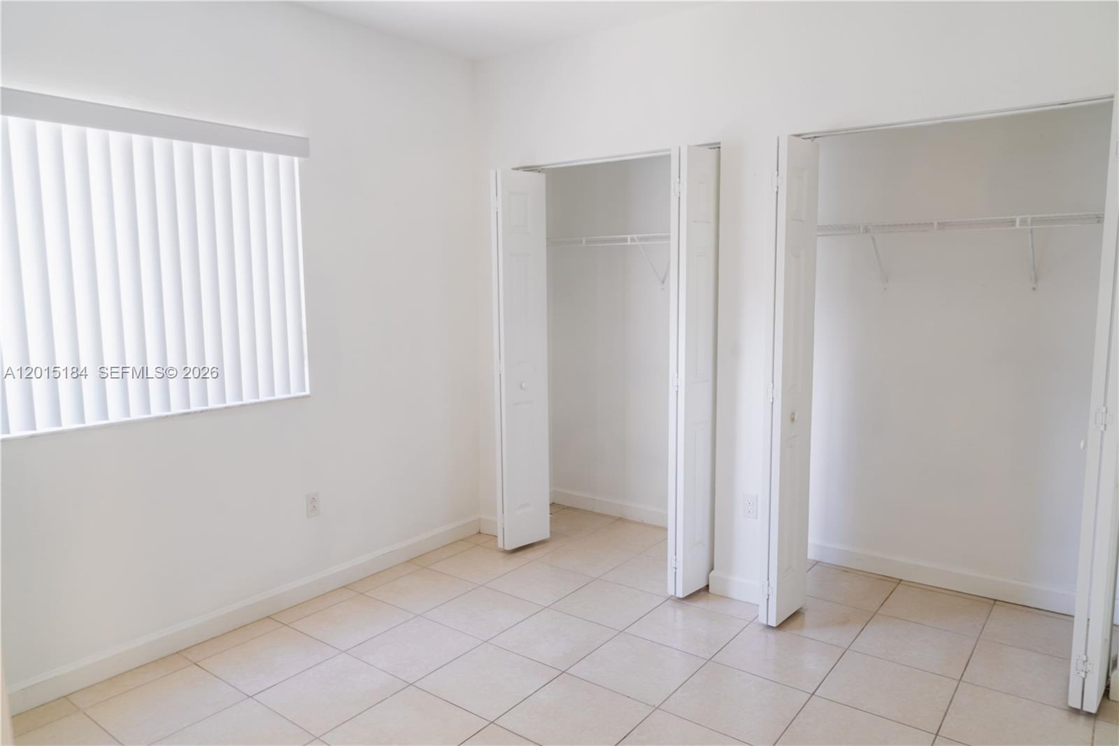 379 NE 34th Ave, Homestead FL 33033 photo 5
