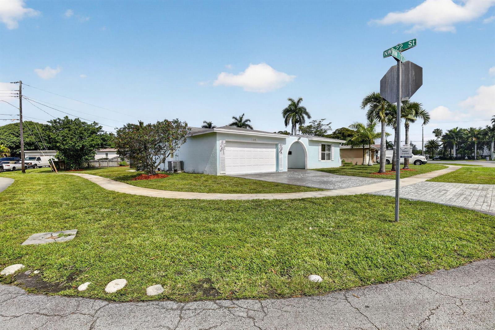 2205 NW 72nd Avenue, Sunrise FL 33313 photo 4