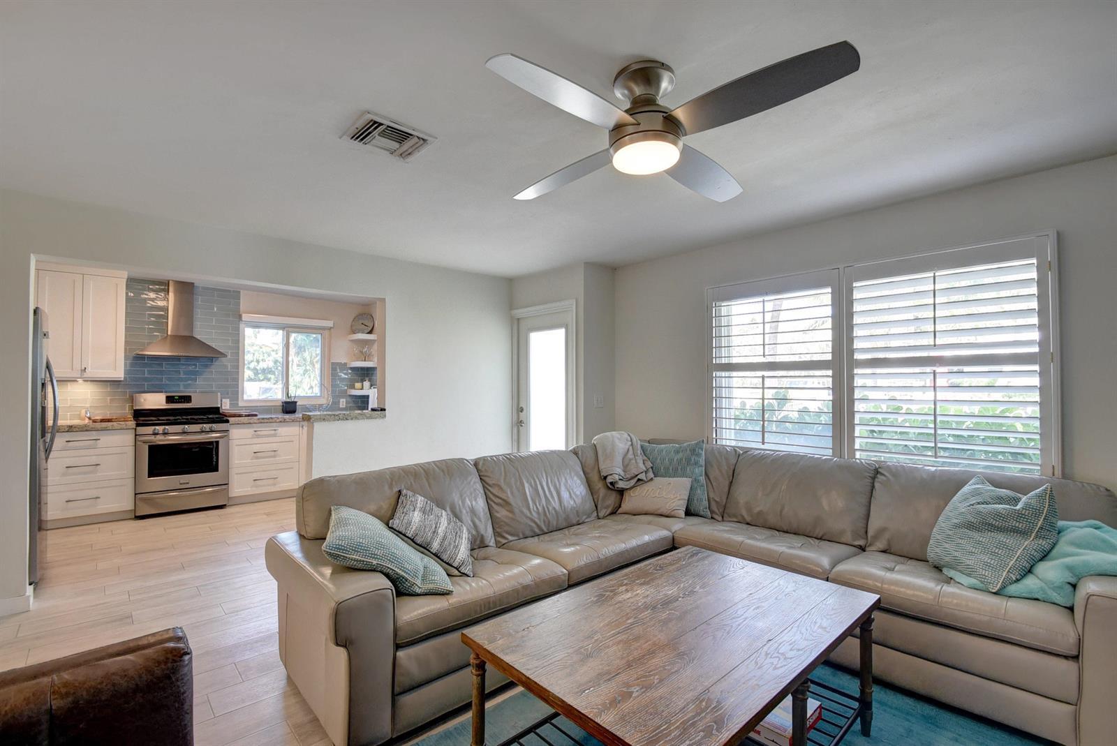 1020 Casuarina Road, Delray Beach FL 33483 photo 5