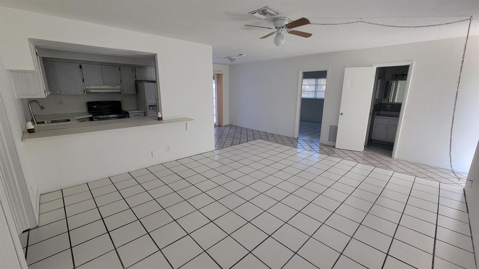 1927 Lincoln Street # 7, Hollywood FL 33020 photo 2