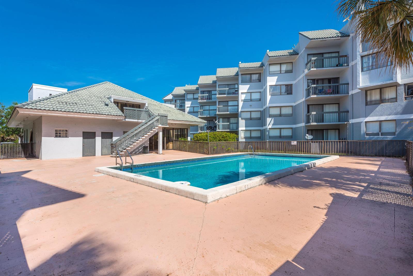 1700 N Congress # 302, West Palm Beach FL 33401 photo 4