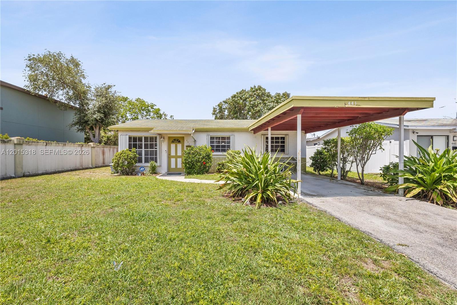 441 NW 2nd Ave, Deerfield Beach FL 33441