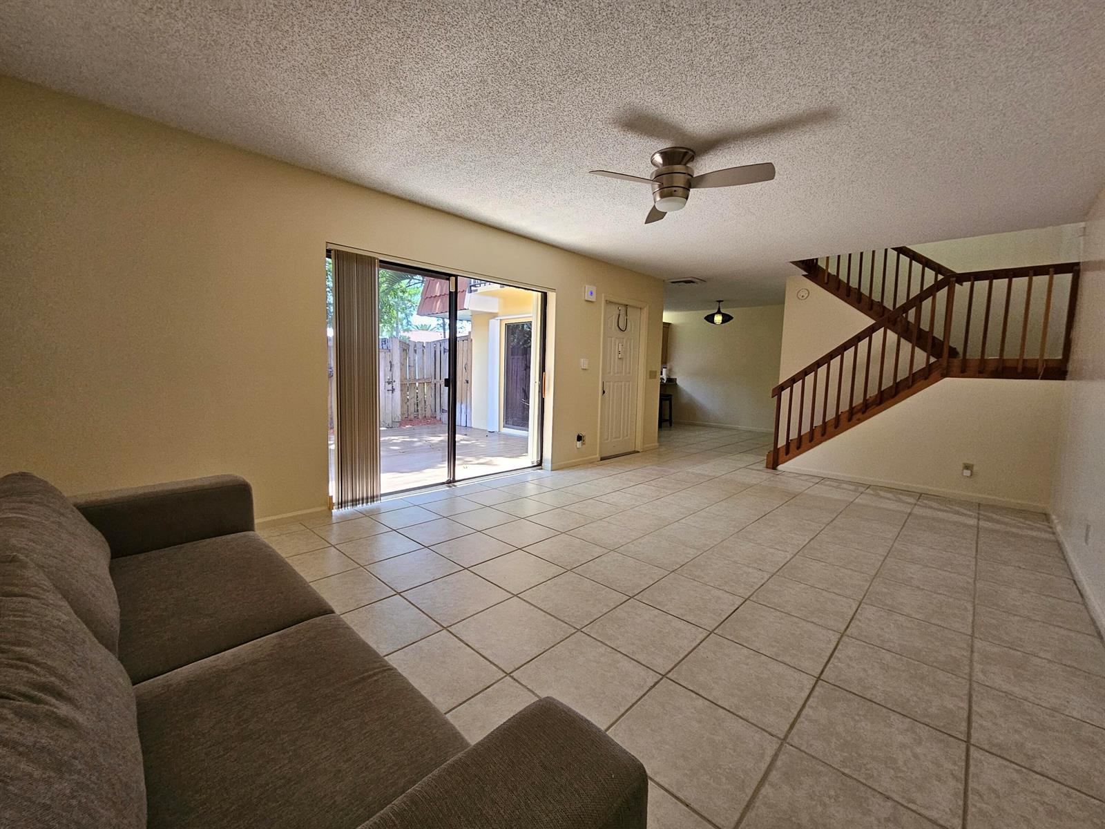 9982 NW 6th Court, Plantation FL 33324 photo 3