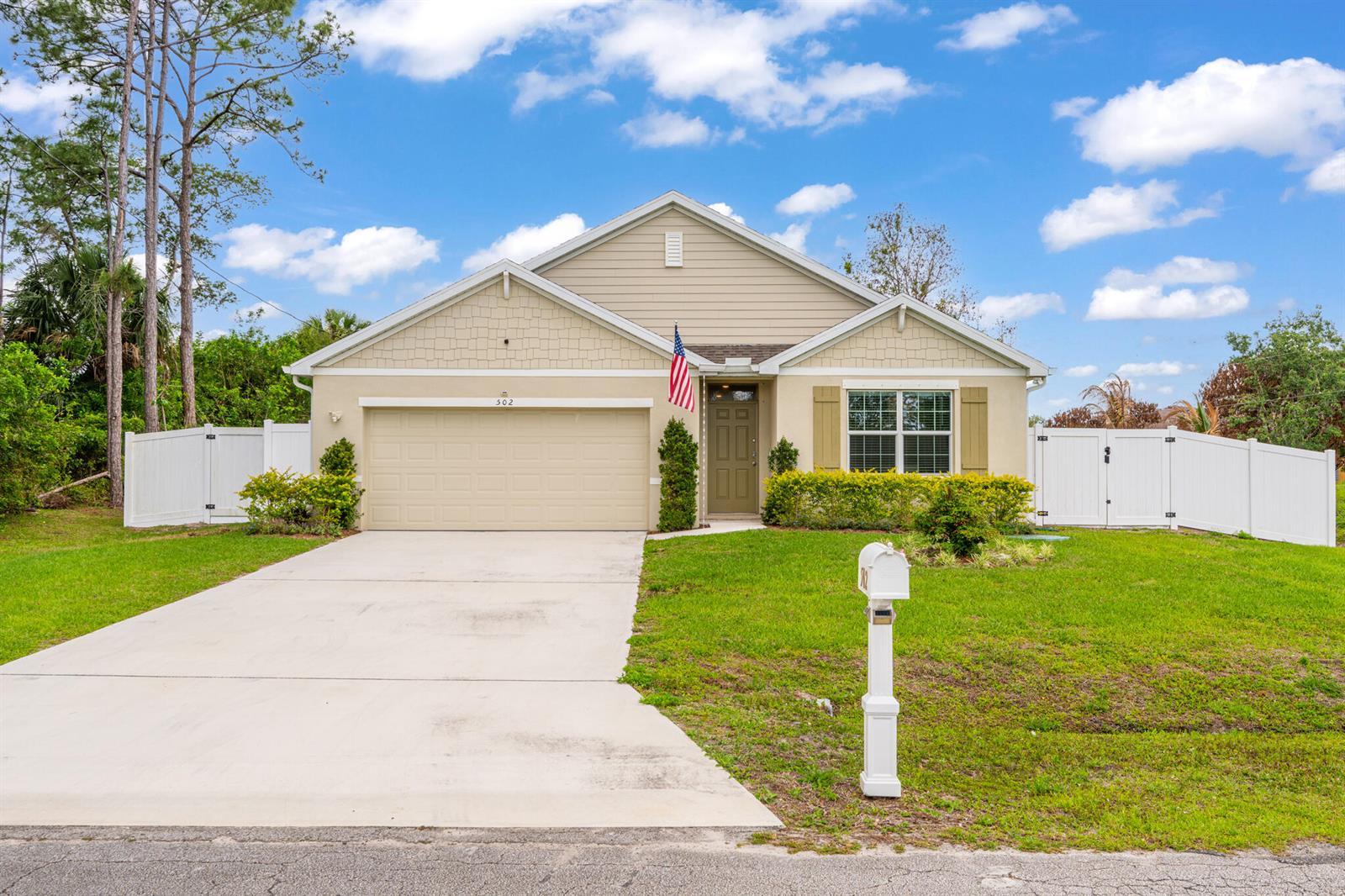 502 NW Kingston Street, Port St. Lucie FL 34983